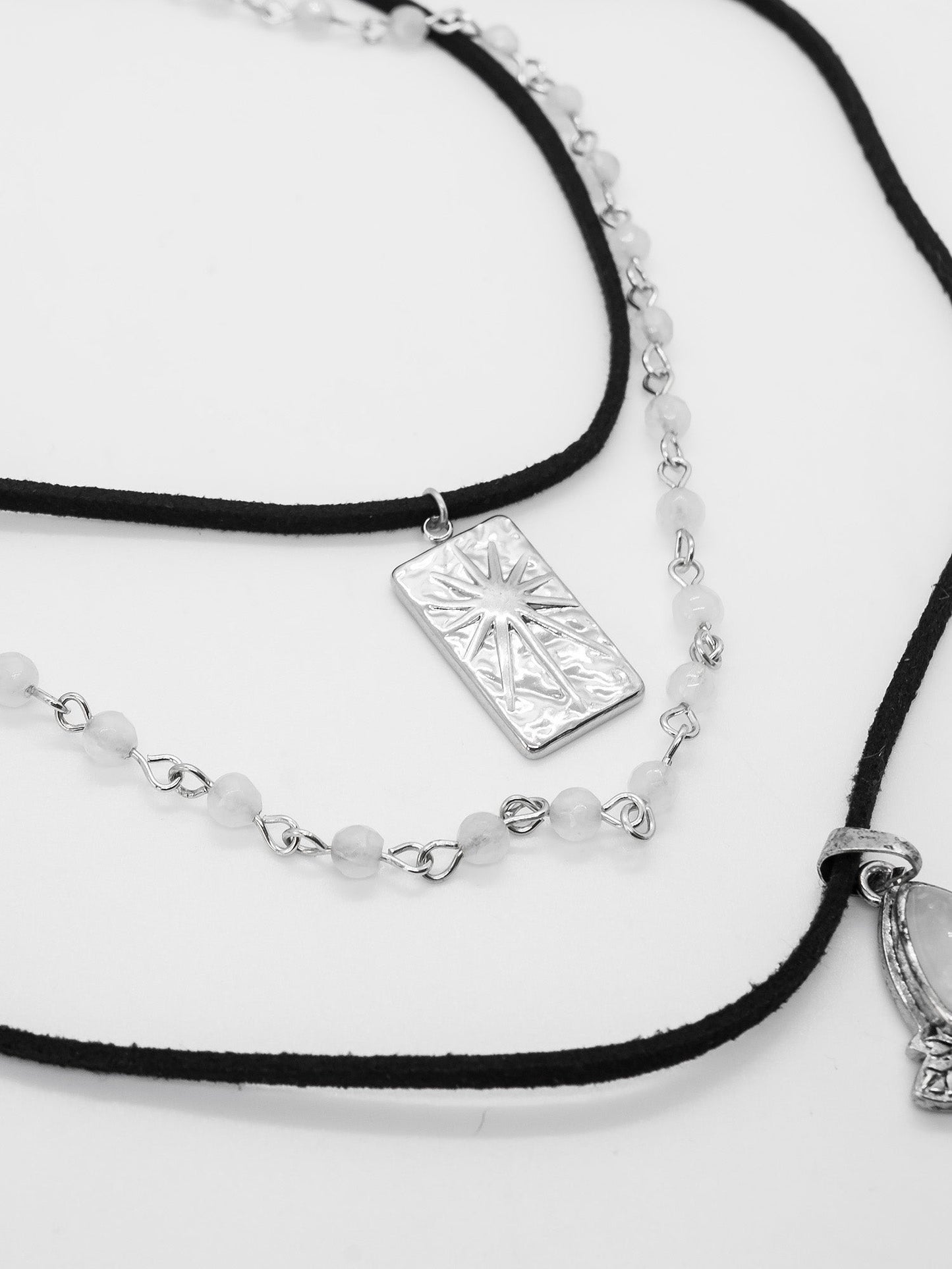 Lunestia Quartz Necklace Set