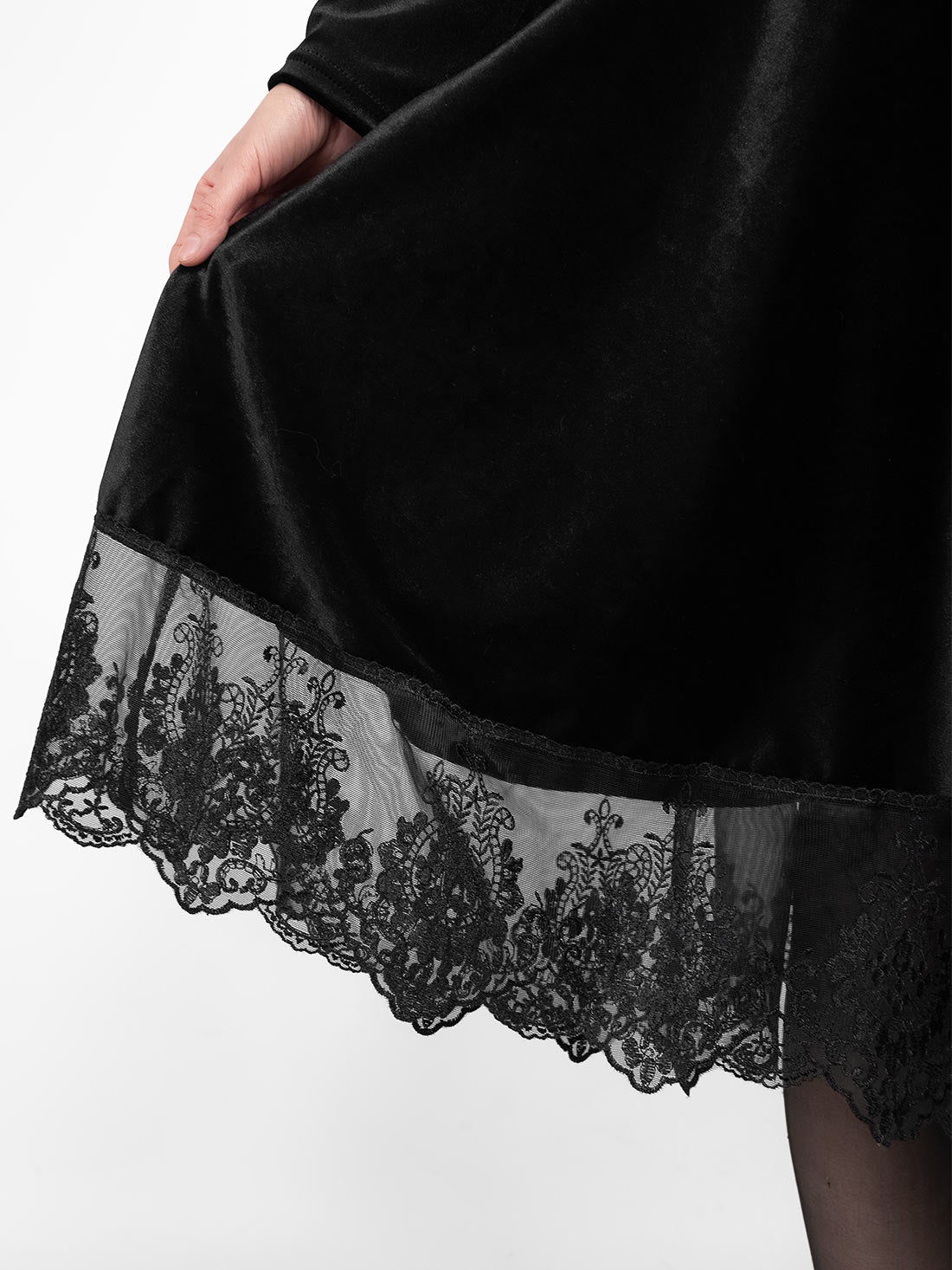 Nyx Velvet Longsleeve Dress