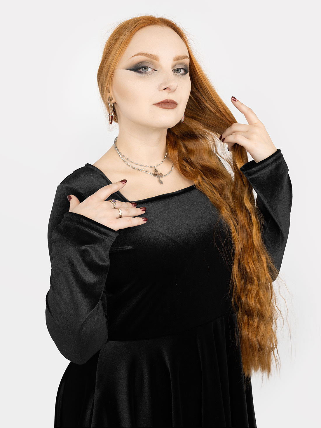 Nyx Velvet Longsleeve Dress