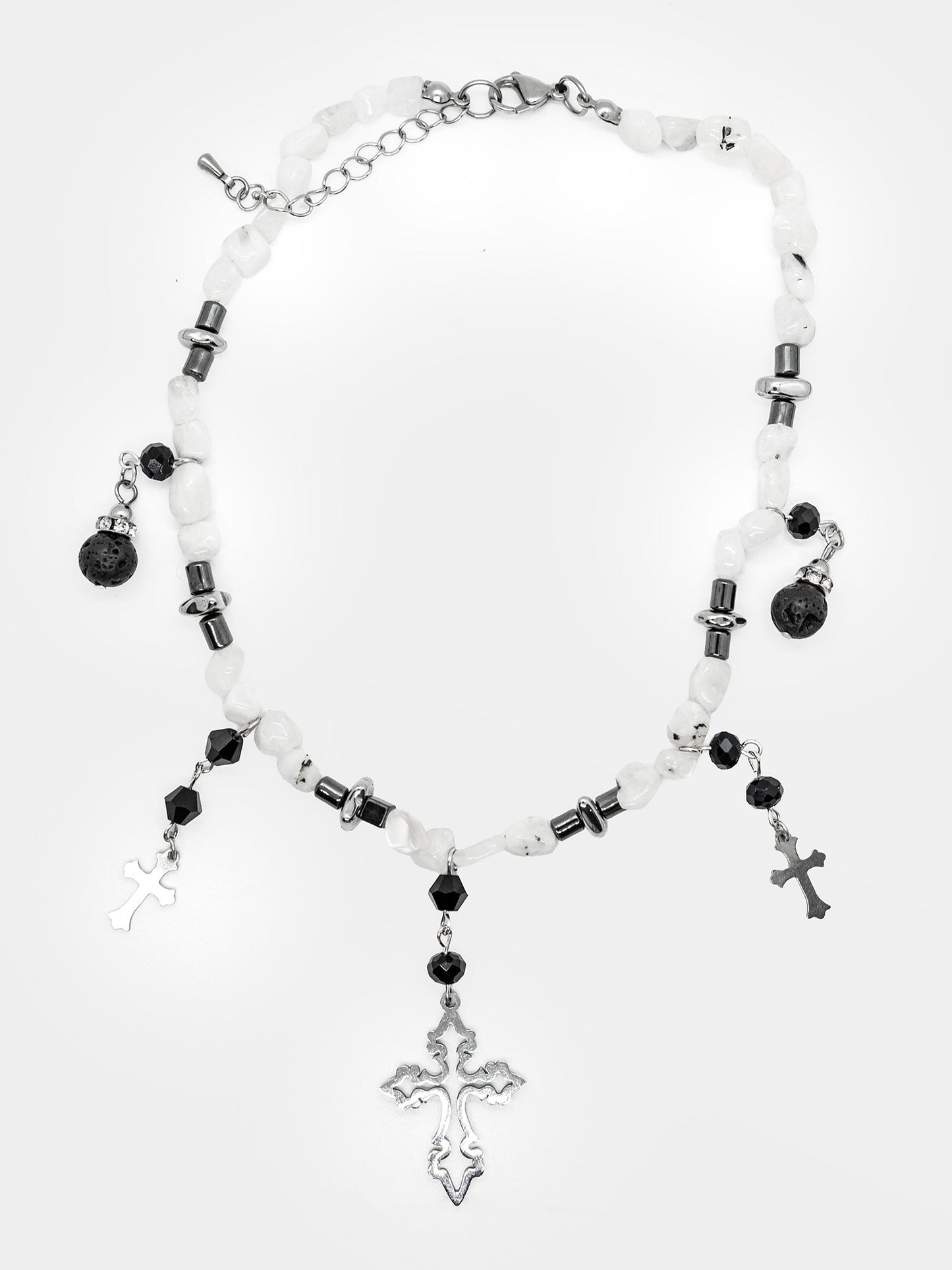 Obscura Gemstone Choker