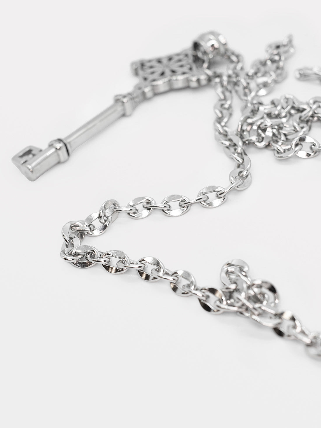 Mistery Key Long Necklace