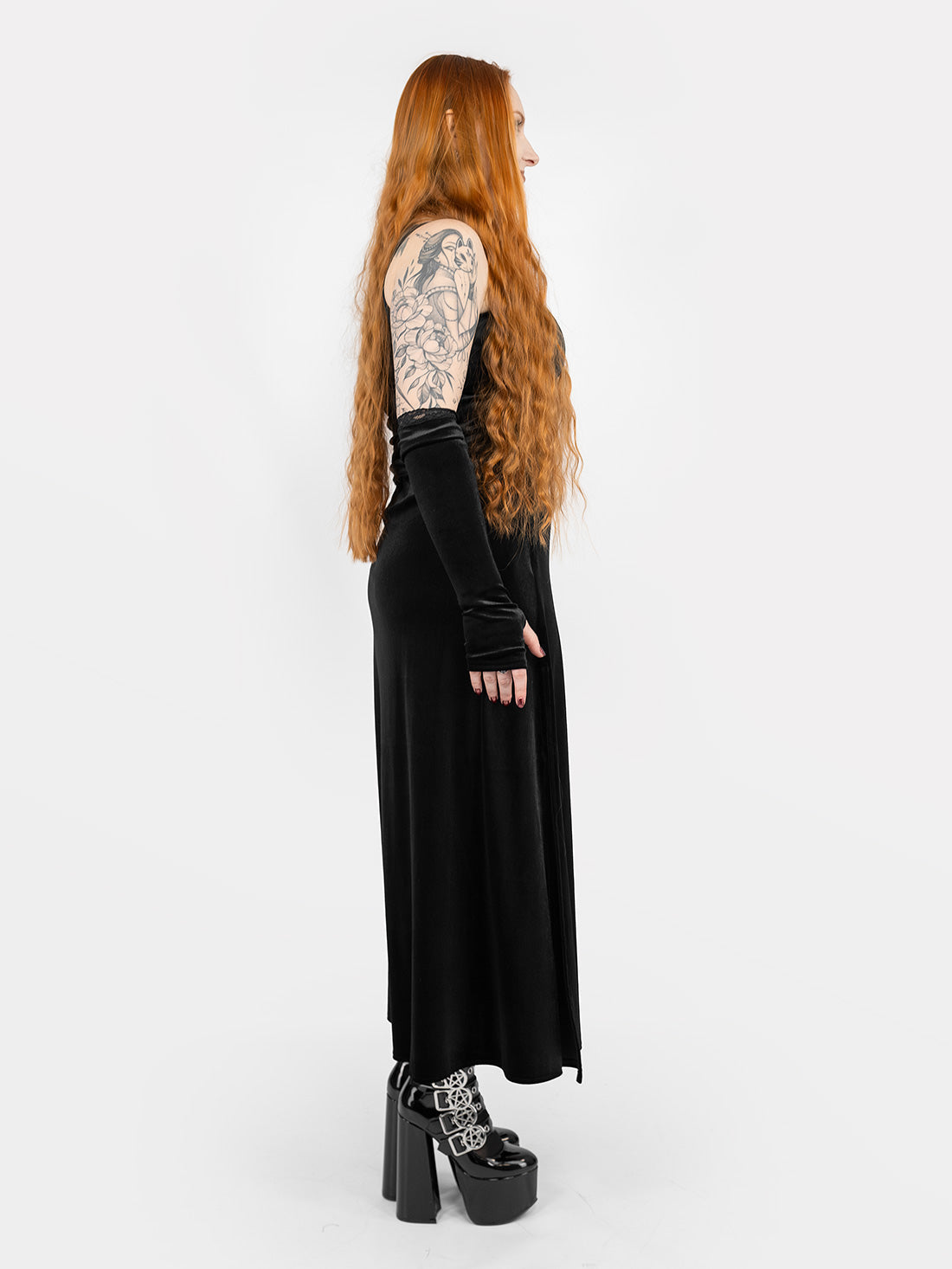Hestia Velvet Midaxi Skirt