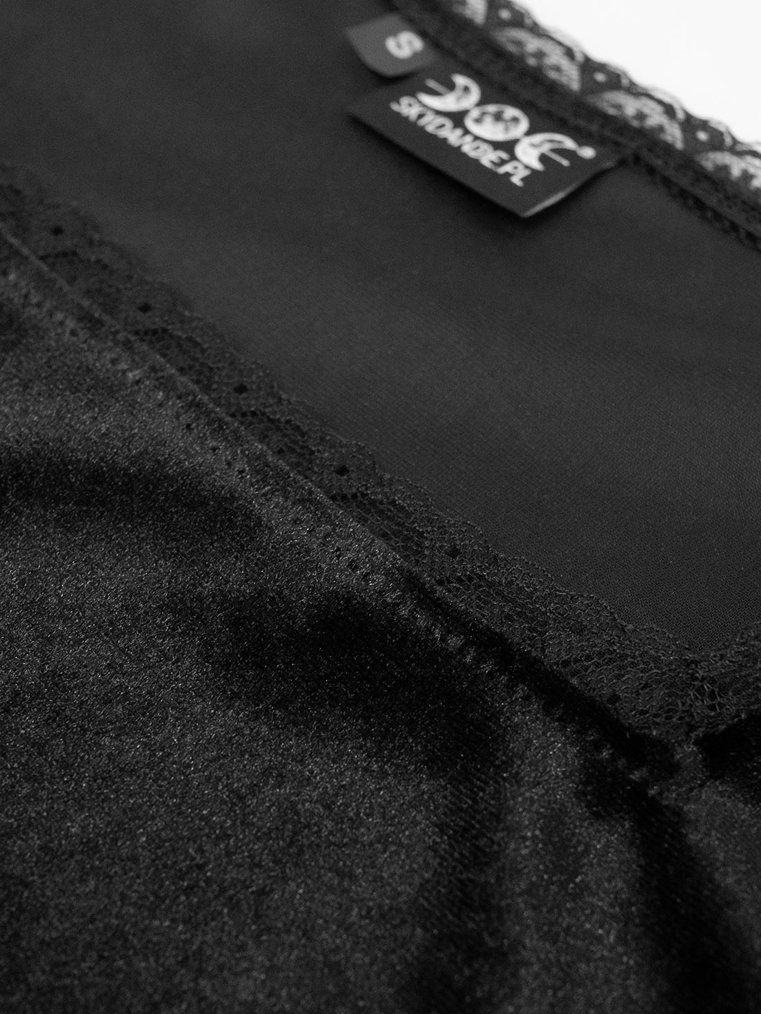 Morticia Velvet Top