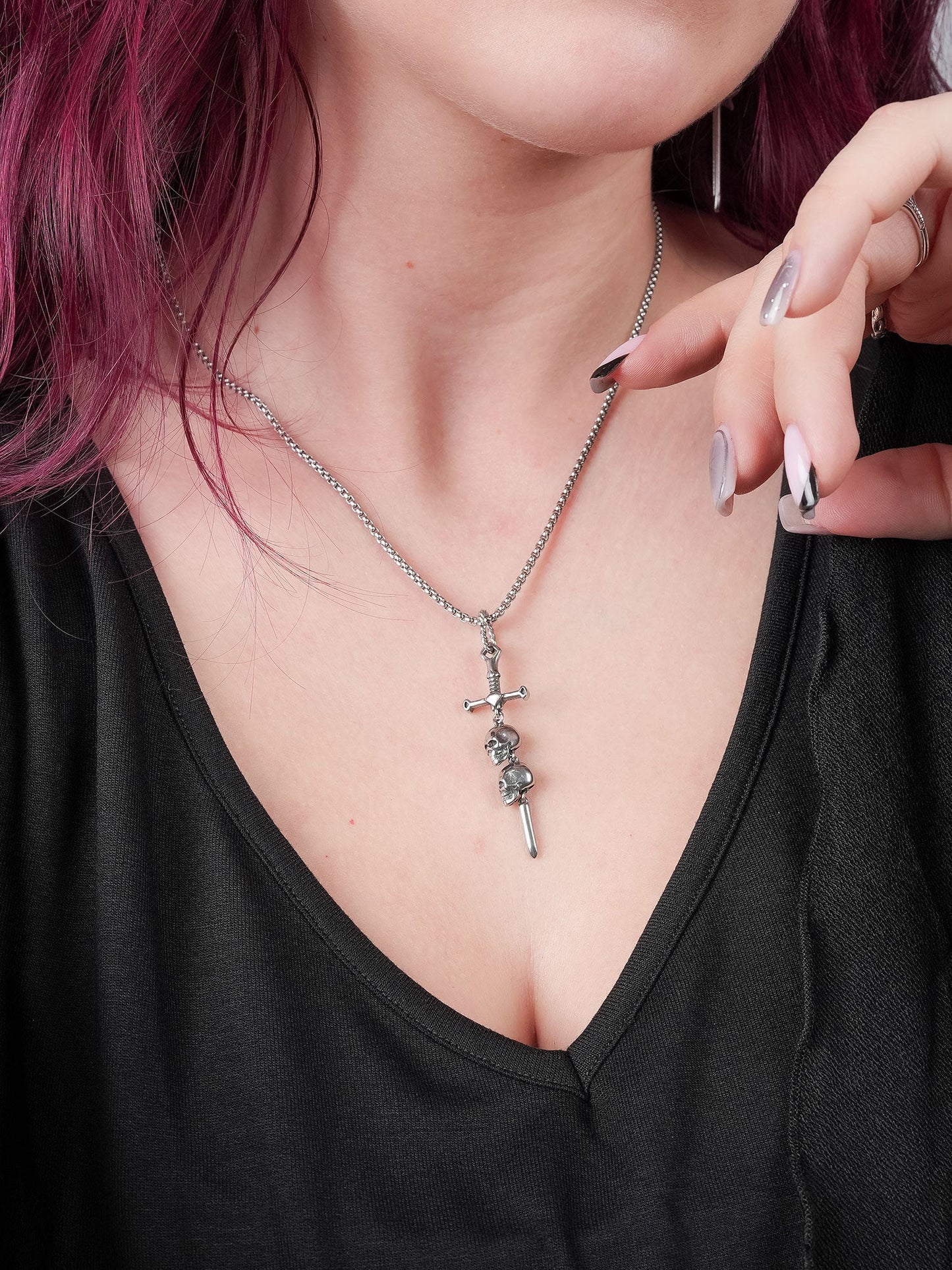 Forsaken Sword Necklace