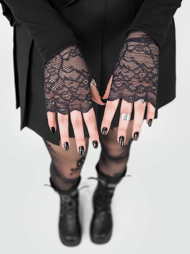 Lace Gloves