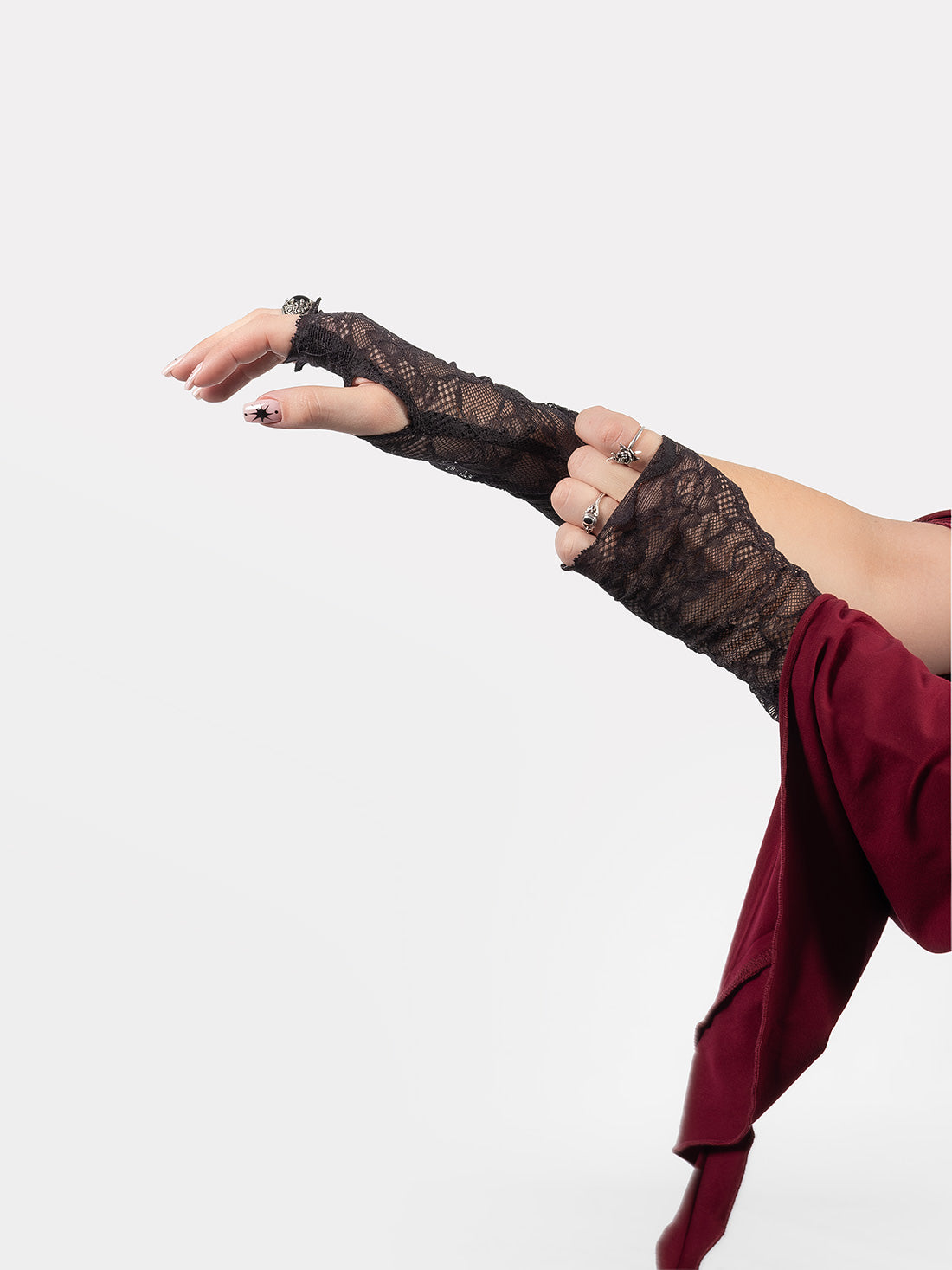 Lace Gloves
