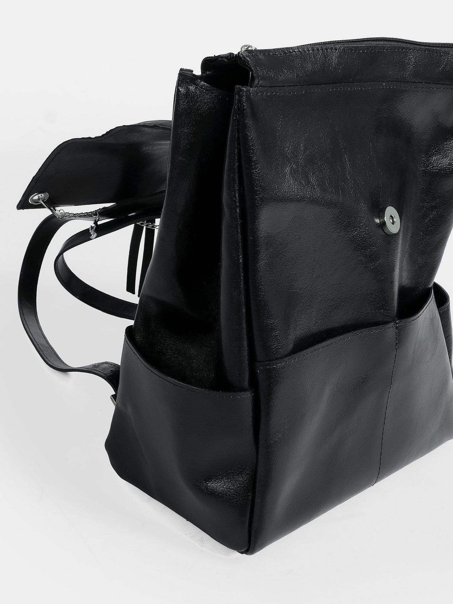 Desdemona Leather Backpack