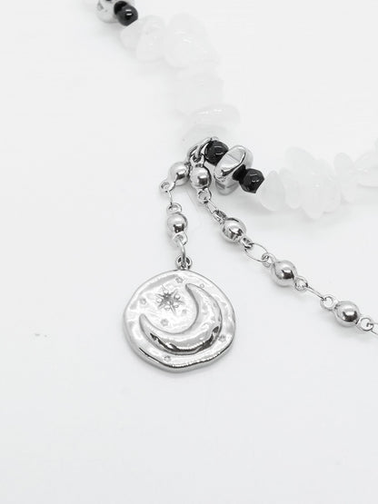 Relicta Gemstone Choker