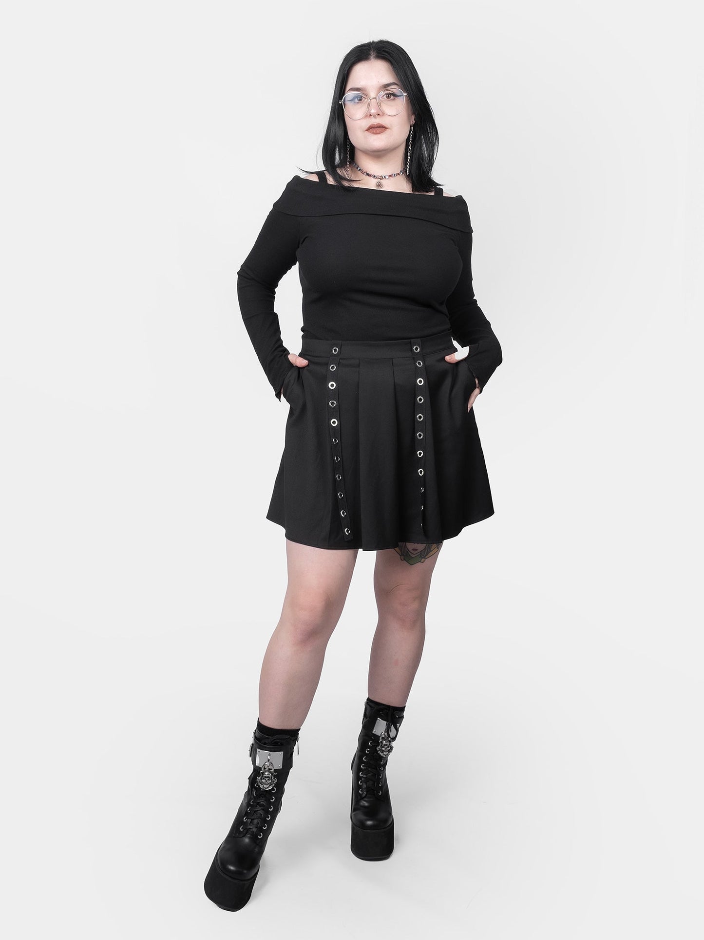 Abyss Eyelets Pleated Mini Skirt