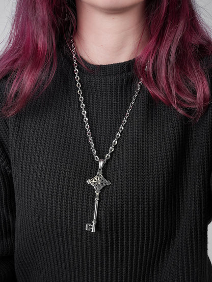 Mistery Key Long Necklace