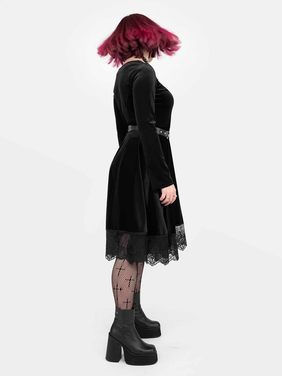 Nyx Velvet Longsleeve Dress