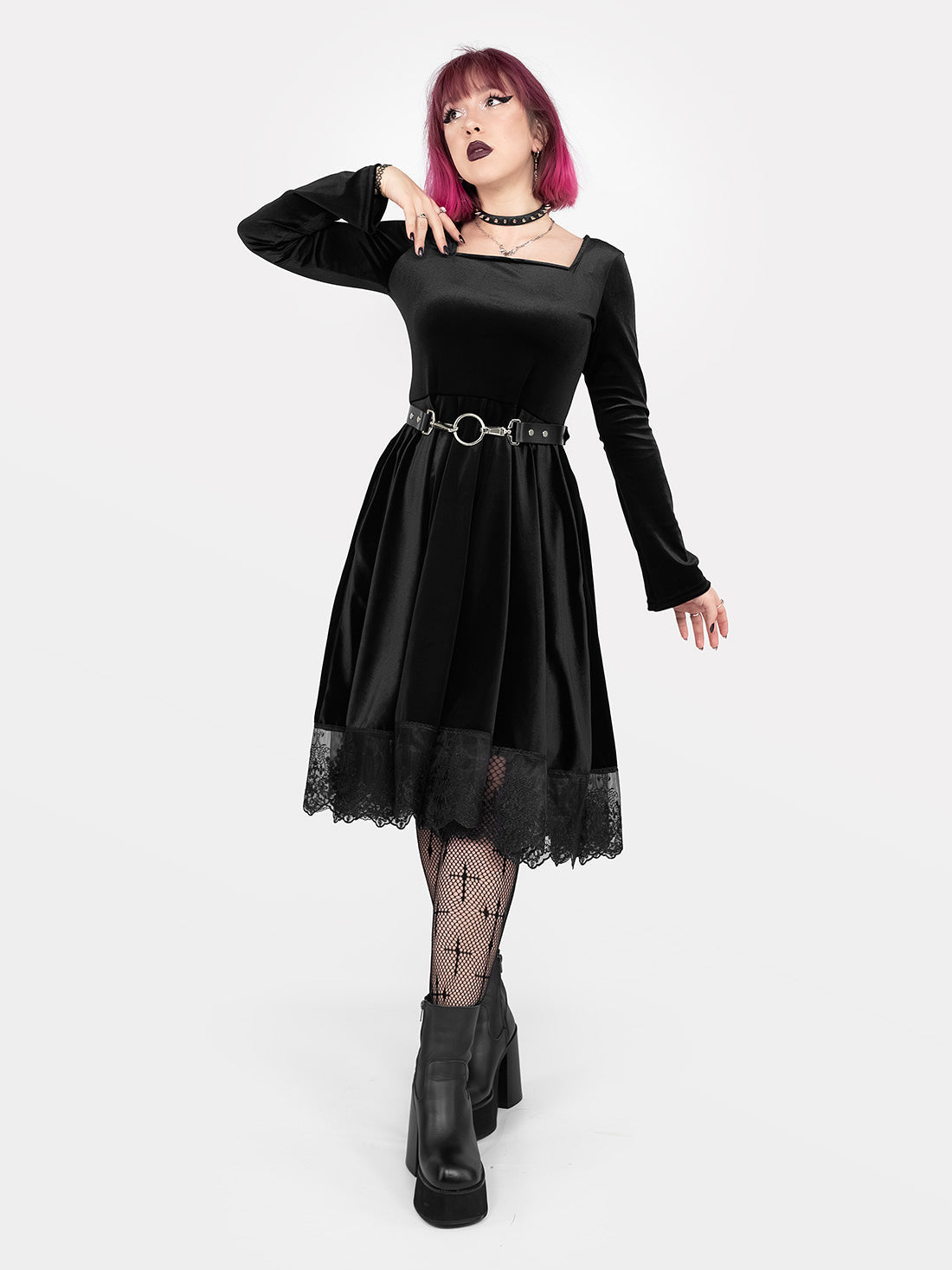 Nyx Velvet Longsleeve Dress