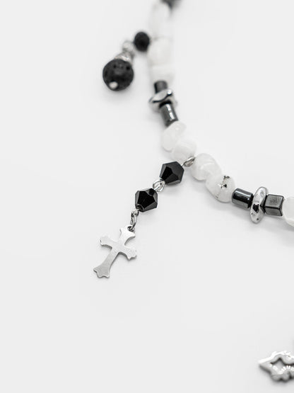 Obscura Gemstone Choker