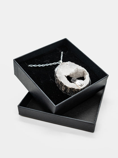 Hallowed Druzy Agate & Tourmaline Necklace