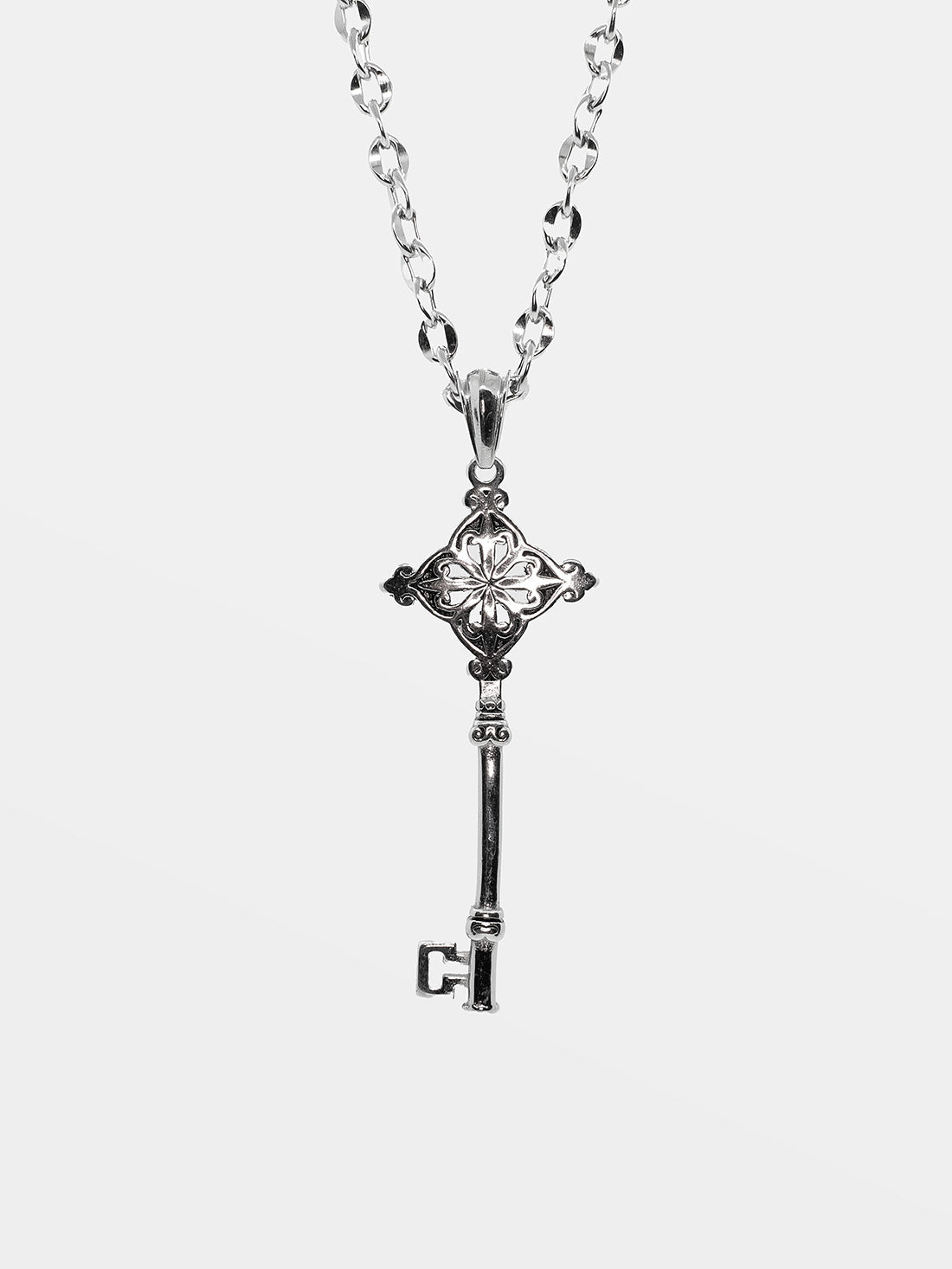 Mistery Key Long Necklace