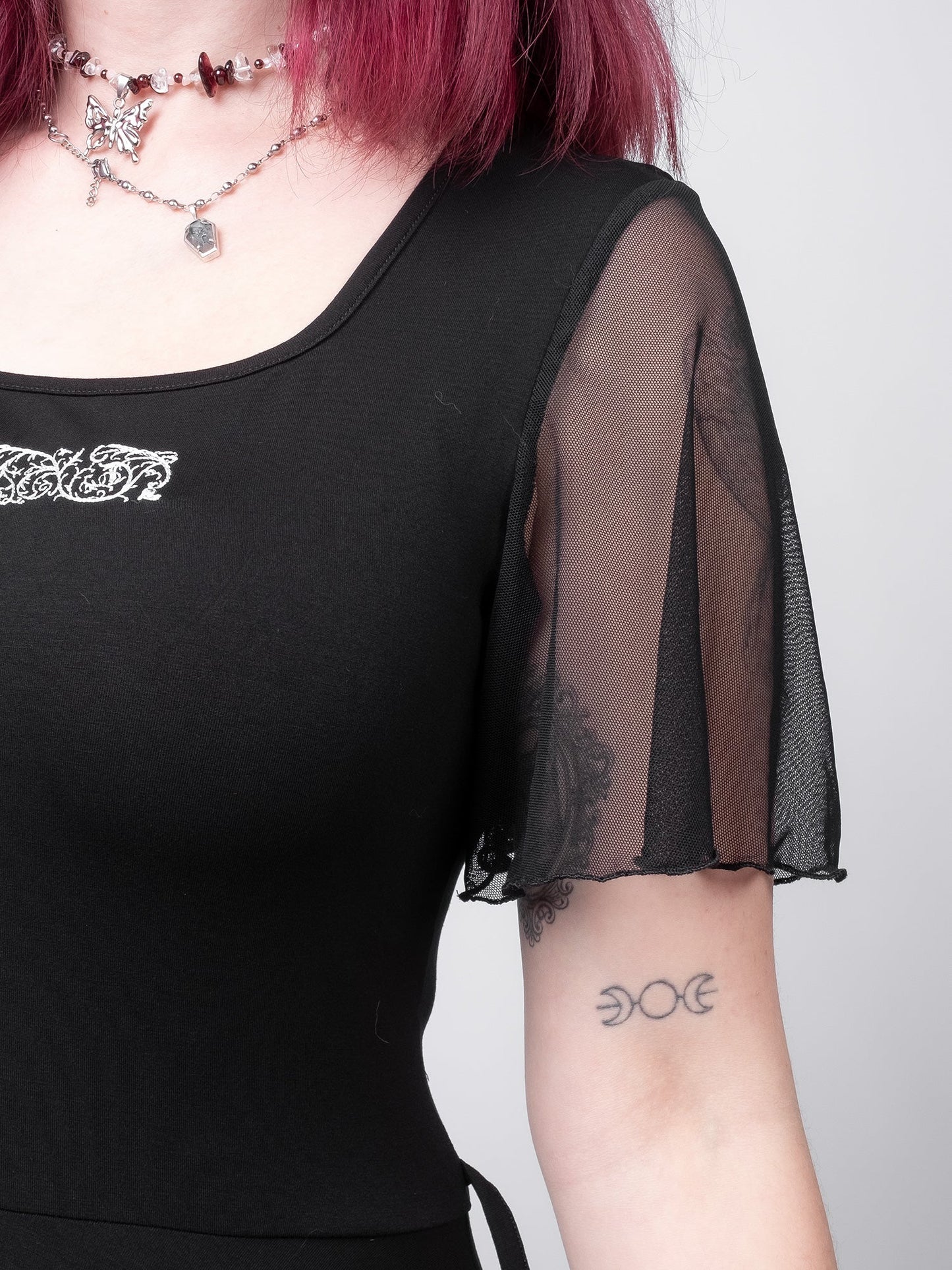 Ornament Tulle Sleeve Dress