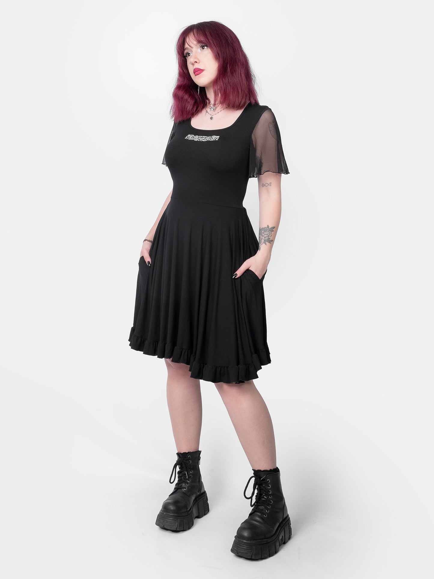 Ornament Tulle Sleeve Dress